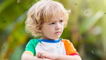 Enfant-en-t-shirt